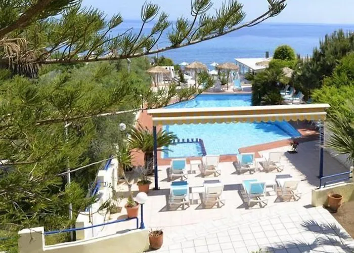 Akasha Beach Hotel & Spa